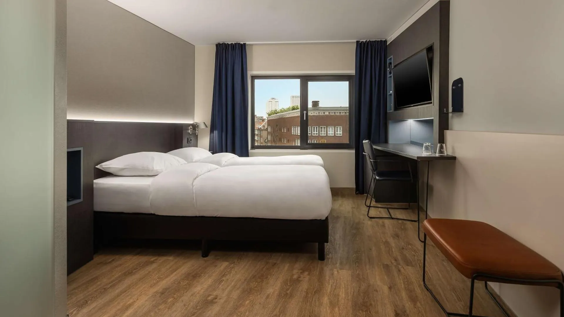 ****  Hotel Doubletree By Hilton Rotterdam Centre Pays-Bas